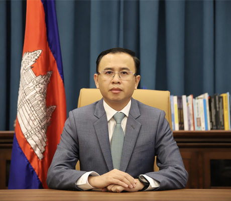 ឯកឧត្តមបណ្ឌិត គង់ ម៉ារី